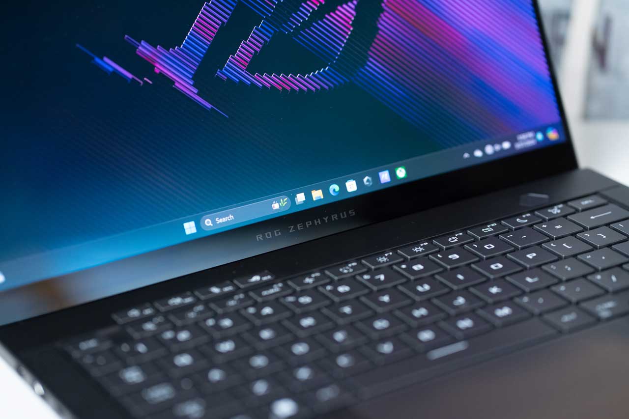 ROG Zephyrus G14 - Logo Branding