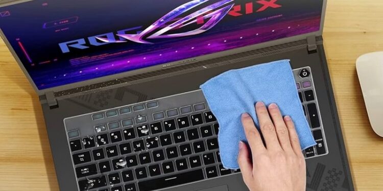 Cara Membersihkan Laptop ASUS ROG 2